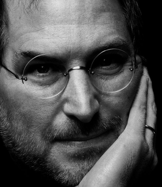 Steve Jobs in Alexander Daas Lunor Classic Round Glasses