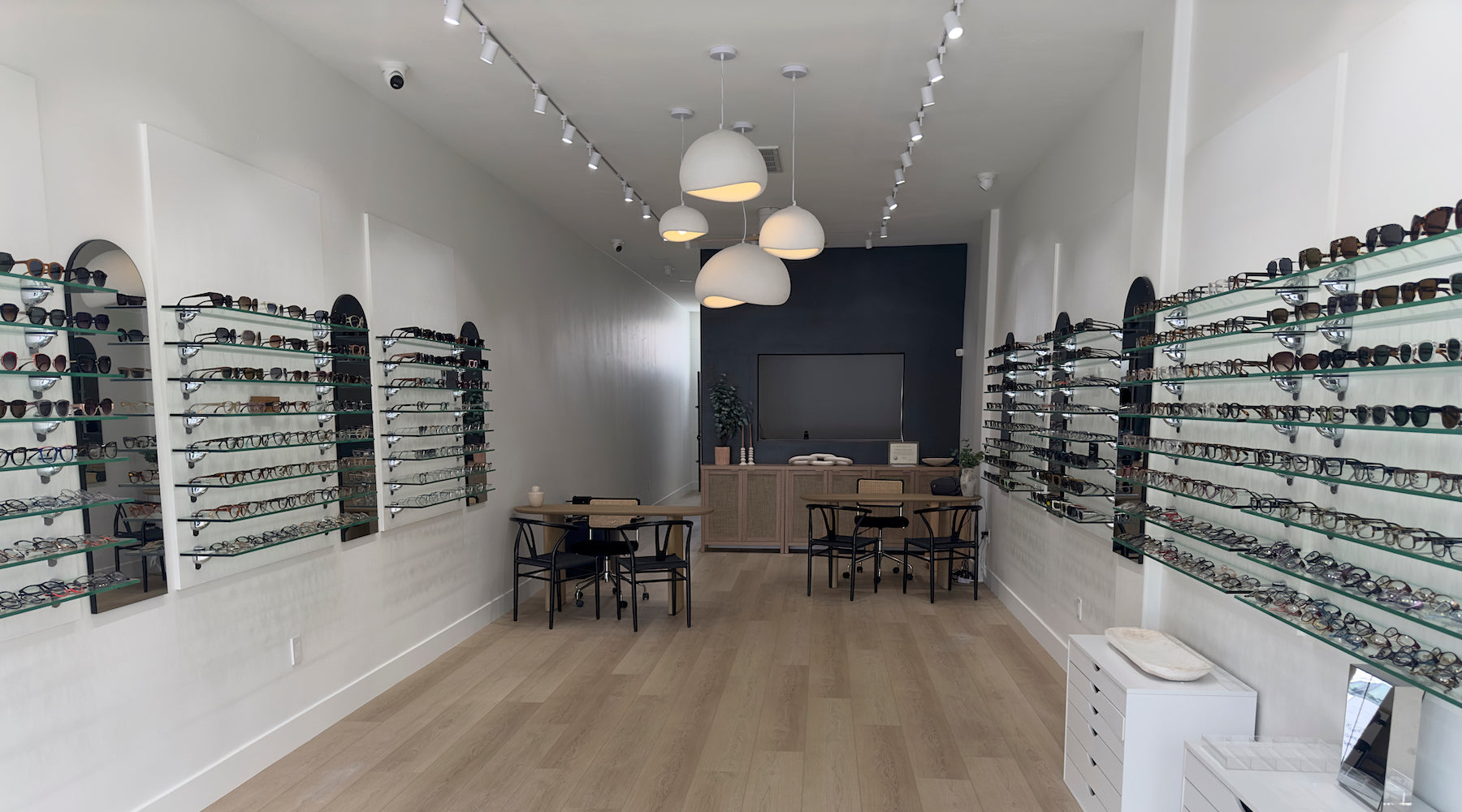 Alexander Daas Opticians - San Clemente Retail Store - Interior