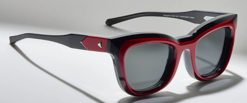 Alexander Daas - Press Lioness Sunglasses - LE004 Red Rain - Grey - Side View
