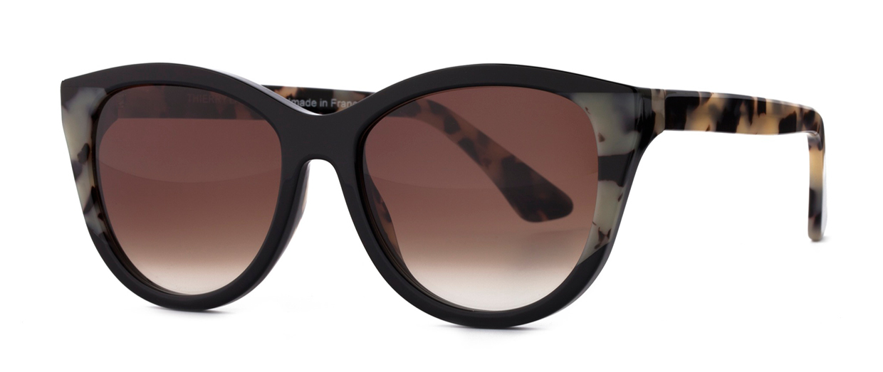 Alexander Daas - Thierry Lasry Flattery Sunglasses - Black & Grey Tortoise - Side View