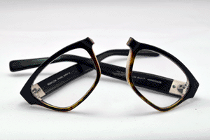 Purchase lenses for glasses shop